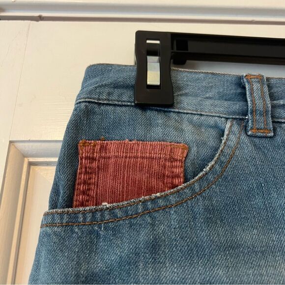 Dolce & Gabbana y2k Frey Hem Denim Mini Skirt with Contrasting Pockets - Picture 11 of 12